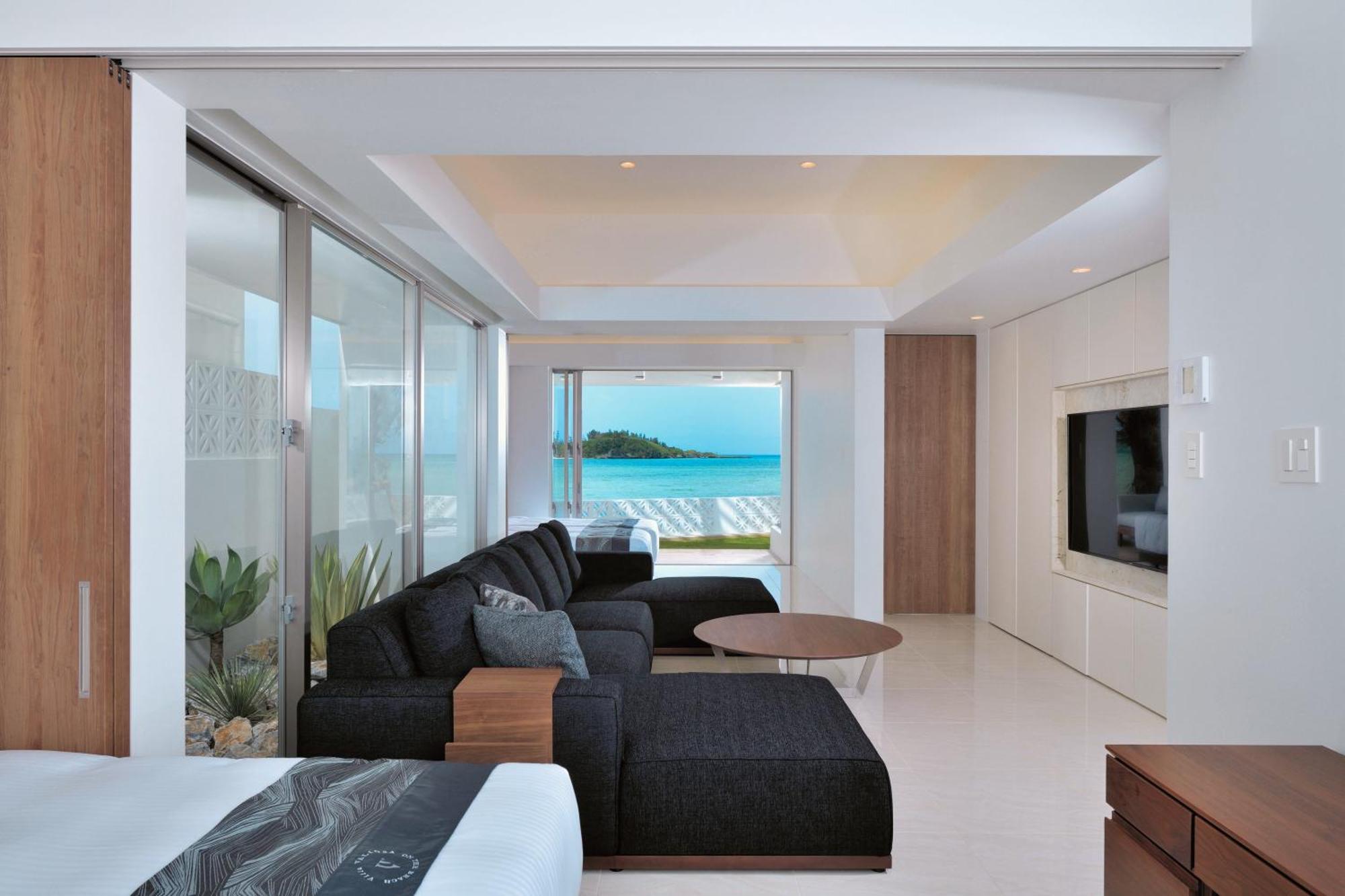 Villa Valiosa On The Beach Onna Exterior photo