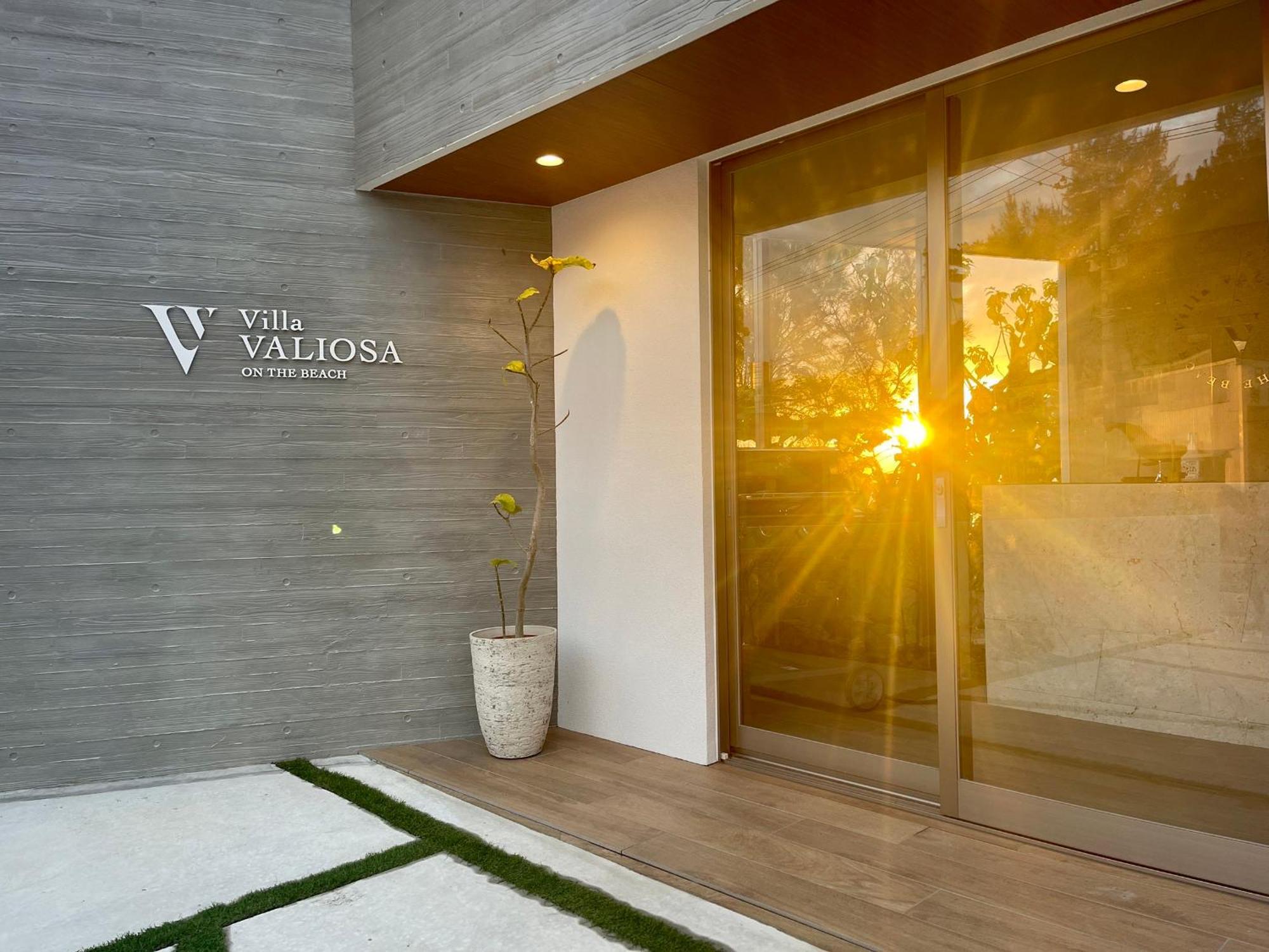 Villa Valiosa On The Beach Onna Exterior photo